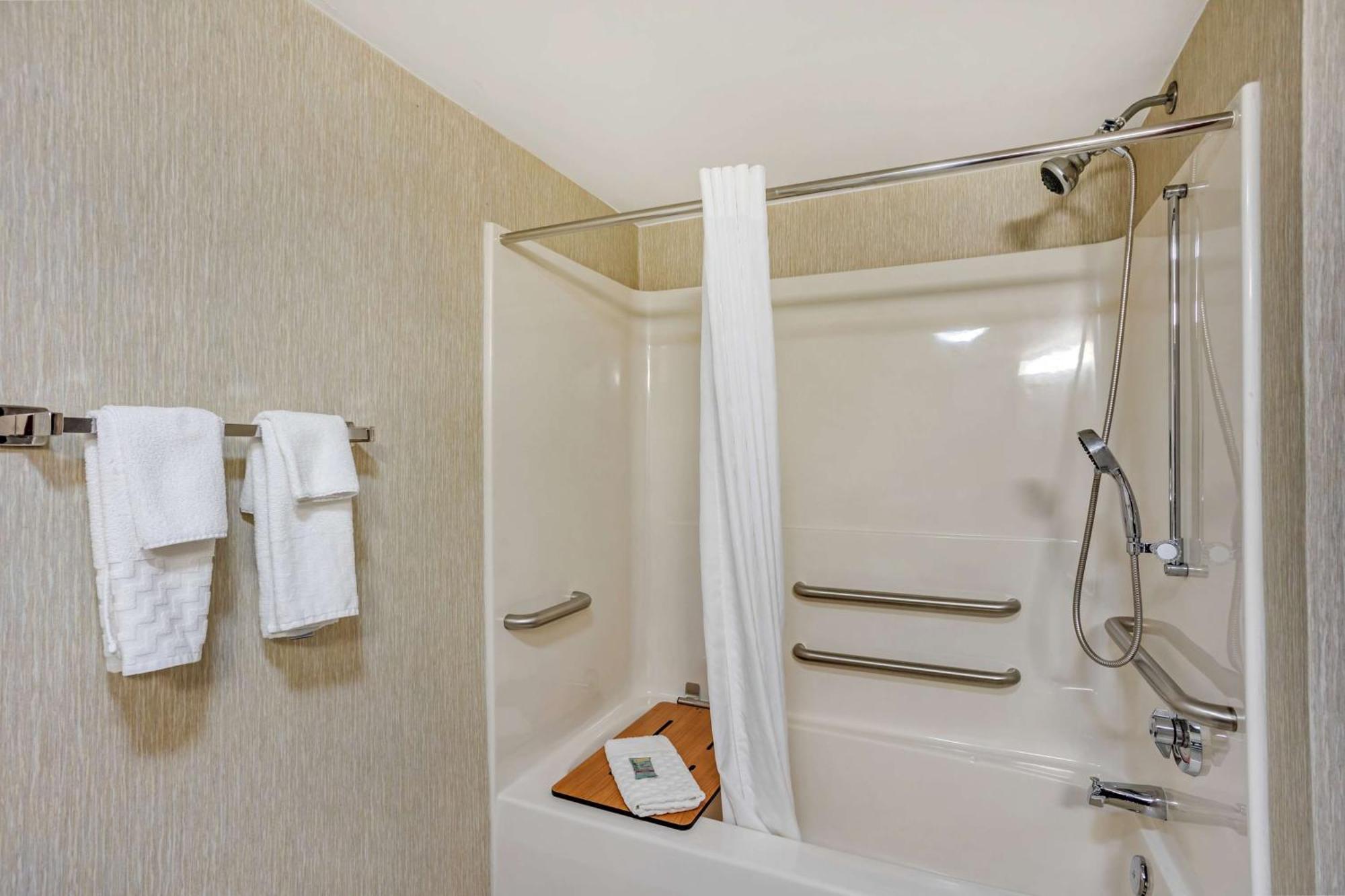 Best Western Danville Inn Zewnętrze zdjęcie